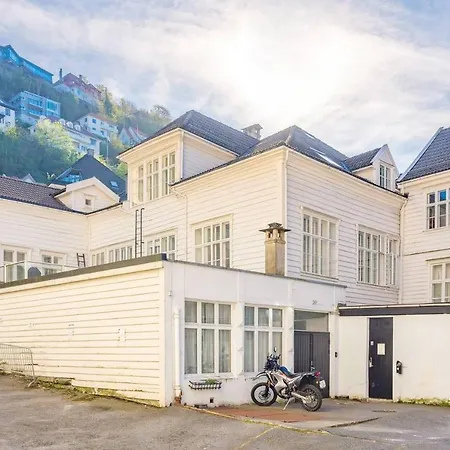 Daire Private Affordable Single Next To Fish Market